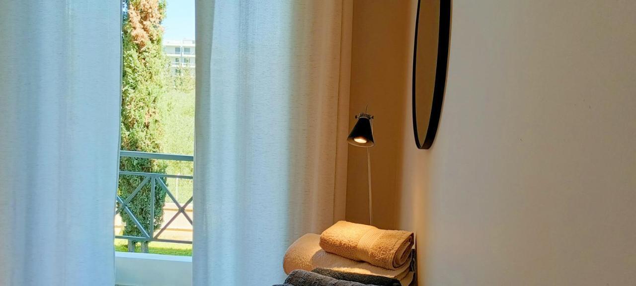 Апартаменти Filoxenia House Marousi -Private Parking- Афіни Екстер'єр фото