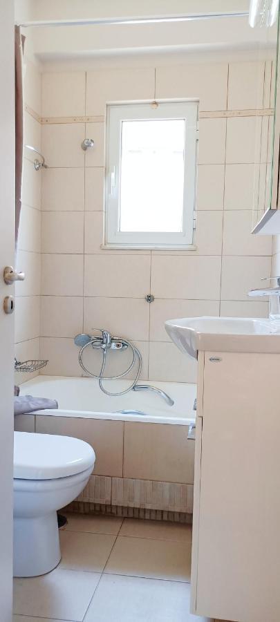 Апартаменти Filoxenia House Marousi -Private Parking- Афіни Екстер'єр фото
